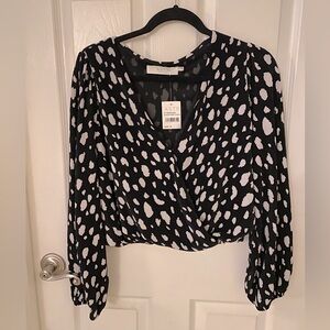 NWT ASTR Black and White Spotted Cropped Blouse